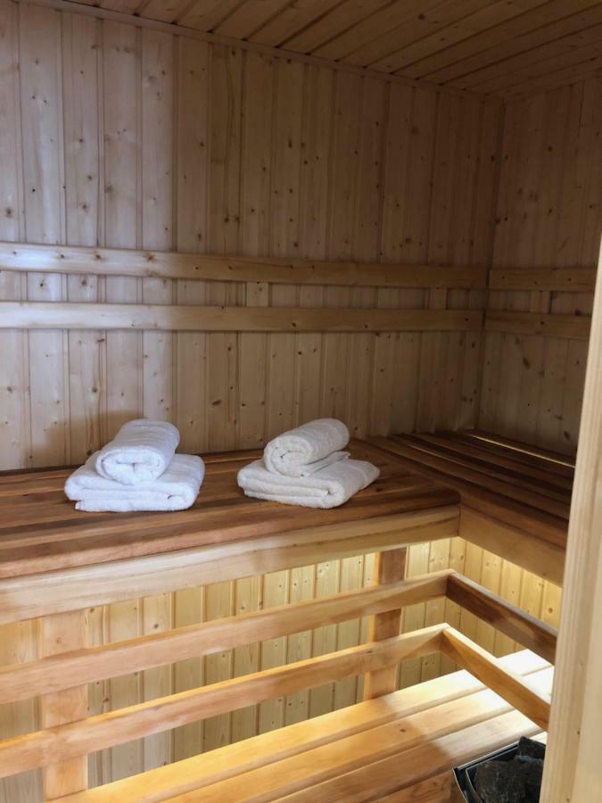 Family & Business Sauna Apartments No1 Lesny Nad Zalewem Cedzyna Unikat - 3 Bedroom With Private Sauna, Bath With Hydromassage, Terrace, Garage, Catering Options Kielce Eksteriør bilde