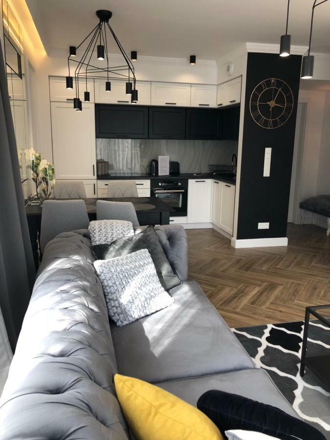 Family & Business Sauna Apartments No1 Lesny Nad Zalewem Cedzyna Unikat - 3 Bedroom With Private Sauna, Bath With Hydromassage, Terrace, Garage, Catering Options Kielce Eksteriør bilde