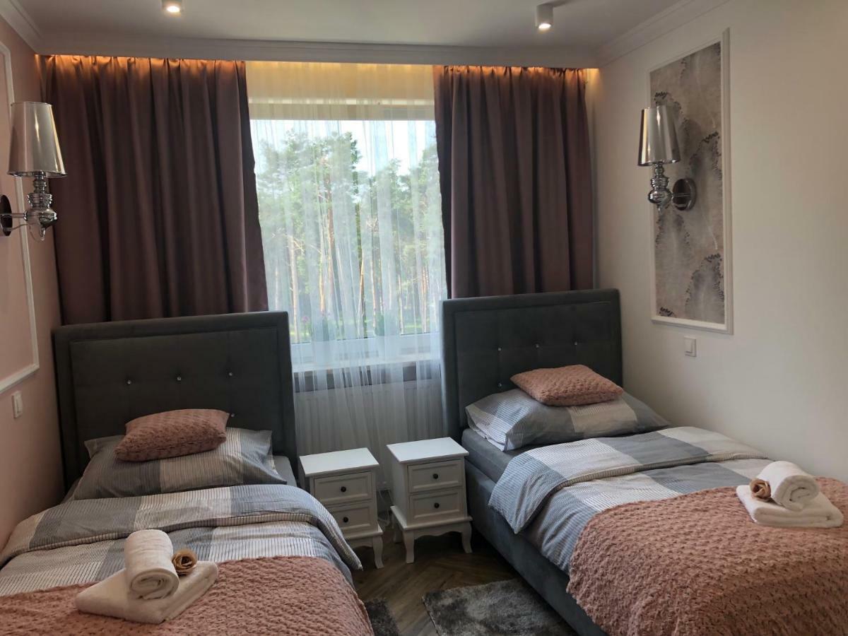 Family & Business Sauna Apartments No1 Lesny Nad Zalewem Cedzyna Unikat - 3 Bedroom With Private Sauna, Bath With Hydromassage, Terrace, Garage, Catering Options Kielce Eksteriør bilde
