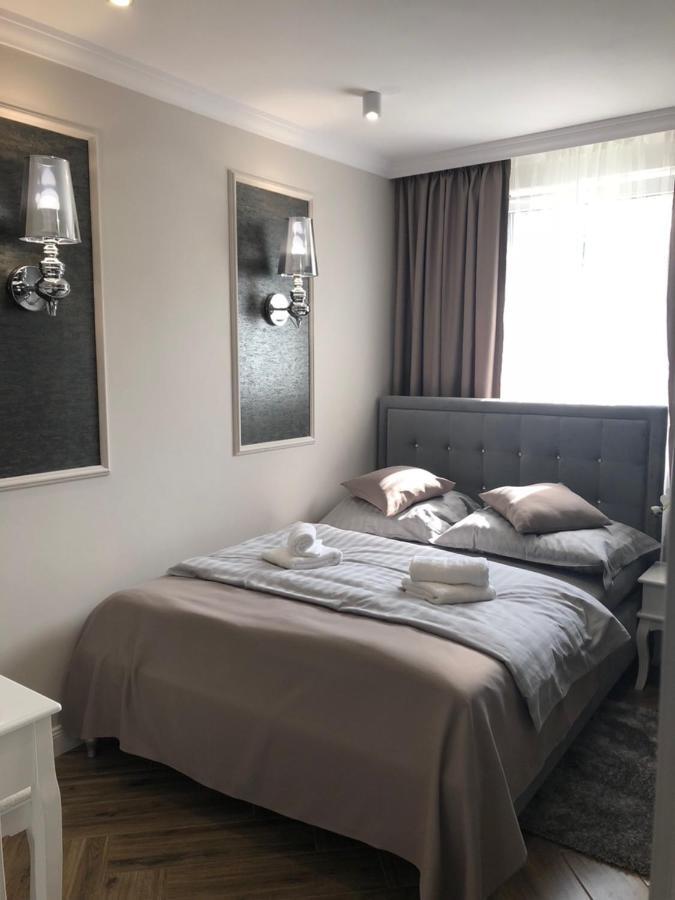 Family & Business Sauna Apartments No1 Lesny Nad Zalewem Cedzyna Unikat - 3 Bedroom With Private Sauna, Bath With Hydromassage, Terrace, Garage, Catering Options Kielce Eksteriør bilde